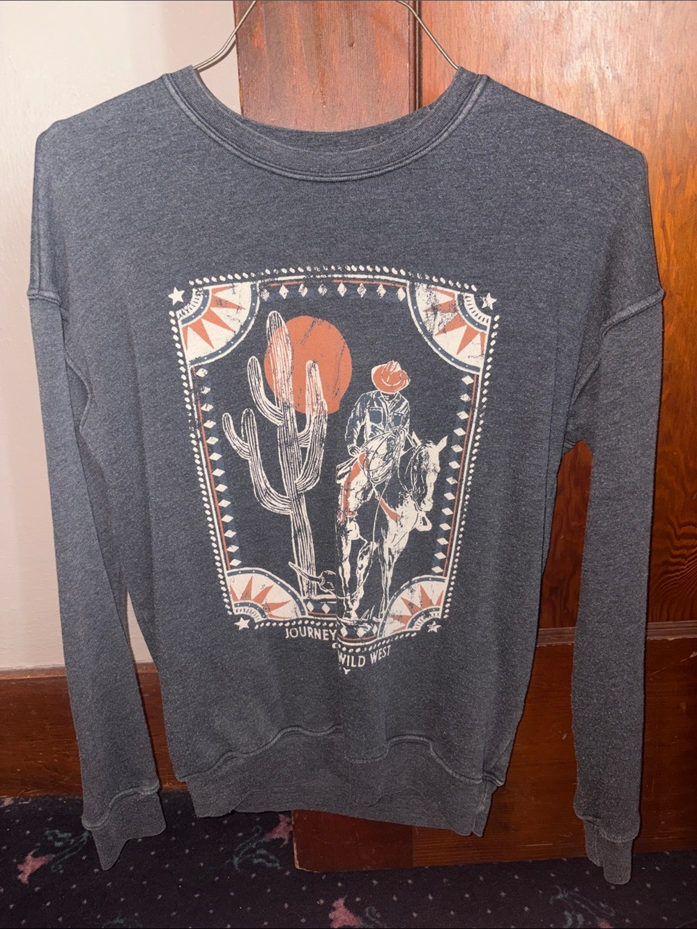 Women’s Small “Journey in the Wild West” Sweatshirt